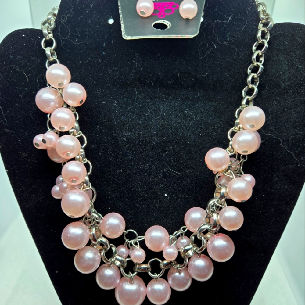New Paparazzi Pink Faux Pearl Necklace and Earrings